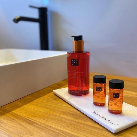 Villa Limone, Maison D'Hotes カロンザナ エクステリア 写真