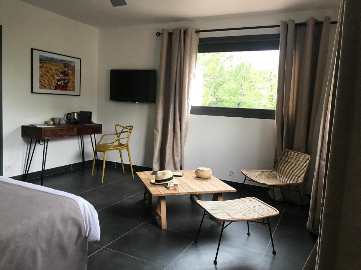 Villa Limone, Maison D'Hotes カロンザナ エクステリア 写真